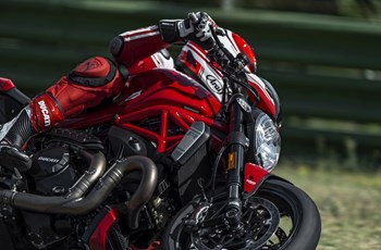 Ducati Monster 1200 R 2017 - Bild 65 Ducati Monster 1200 R 2017 - Bild 65